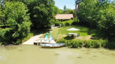/international/fr/nerac-aquitaine-310108430596/