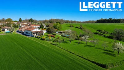 /international/fr/brie-sous-chalais-charente-310105758561/?lang=id