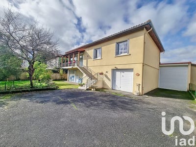 /international/fr/auch-midi-pyrenees-310095599132/