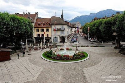 /international/fr/la-roche-sur-foron-rhone-120097944038/