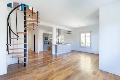 /international/fr/nice-provence-alpes-cote-d-azur-310108466080/