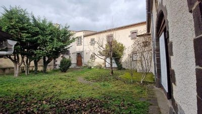 /international/fr/le-crest-auvergne-310119402180/