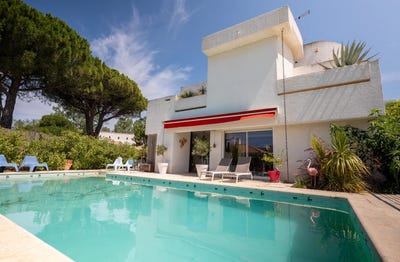/international/fr/la-grande-motte-centre-val-de-loire-310099005396/