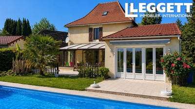 /international/fr/saint-jory-de-chalais-aquitaine-310107672915/