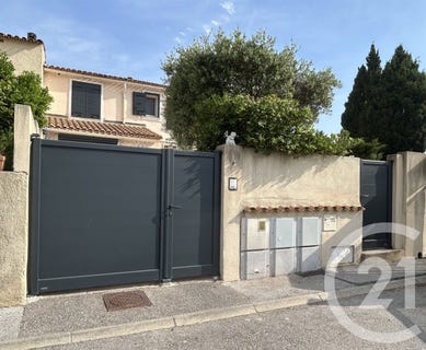 /international/fr/cogolin-provence-alpes-cote-d-azur-310108592911/