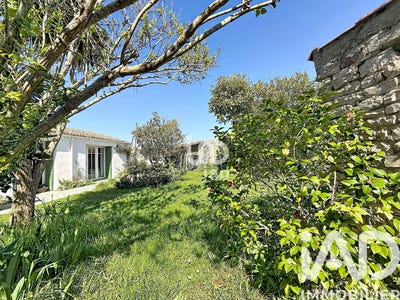 /international/fr/la-couarde-sur-mer-charente-310106687758/