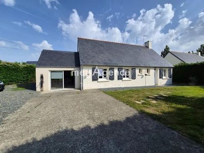 /international/fr/plourivo-brittany-310109079469/?lang=id