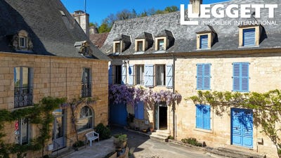 /international/fr/montignac-charente-310103443984/