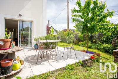 /international/fr/saint-leu-la-foret-ile-de-france-310100275436/