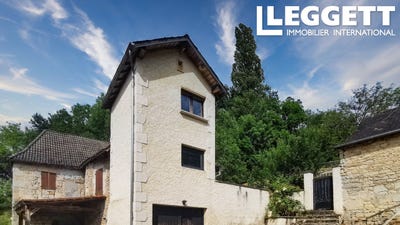 /international/fr/terrasson-lavilledieu-aquitaine-310103698080/
