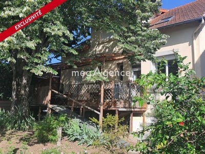 /international/fr/montlucon-auvergne-310104863538/