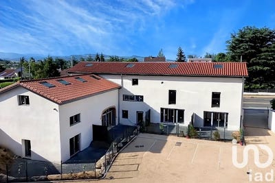 /international/fr/lentilly-rhone-310101226423/