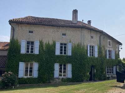 /international/fr/pillac-charente-310100414233/?lang=zh-tw