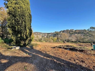 /international/fr/valbonne-provence-alpes-cote-d-azur-310107294909/