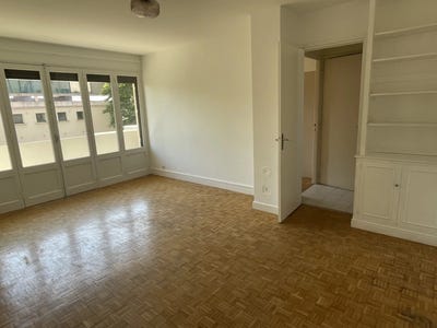 /international/fr/toulouse-midi-pyrenees-310100992674/?lang=en