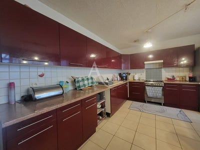 /international/fr/cholet-pays-de-la-loire-310108421435/