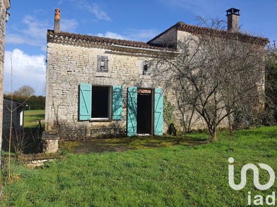 /international/fr/saint-pierre-de-juillers-charente-310101104393/