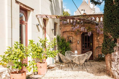 /international/fr/thouars-charente-310107907140/