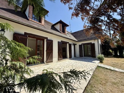 /international/fr/romorantin-lanthenay-centre-val-de-loire-310101081329/