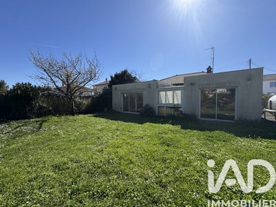 /international/fr/merignac-charente-310108418259/