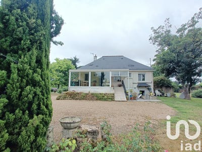 /international/fr/montreuil-en-touraine-centre-val-de-loire-310101160774/