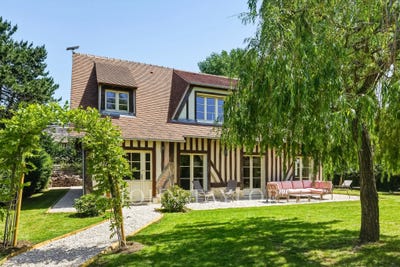 /international/fr/deauville-upper-normandy-310108484189/