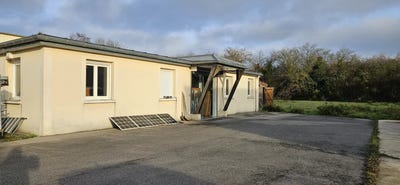 /international/fr/la-ferte-alais-ile-de-france-310104597147/
