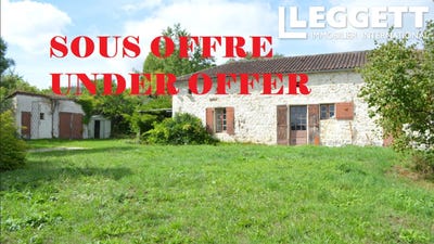 /international/fr/hautefage-la-tour-aquitaine-310102239546/