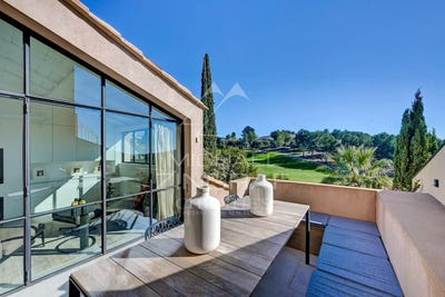 /international/fr/saint-cyr-sur-mer-provence-alpes-cote-d-azur-310101061195/?lang=zh-cn