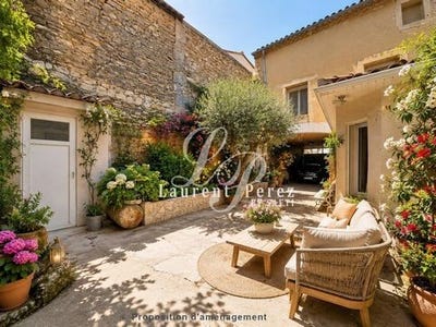/international/fr/lansargues-languedoc-roussillon-310103688769/