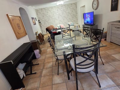 /international/fr/nebian-languedoc-roussillon-310108487360/