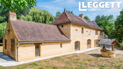 /international/fr/le-bugue-aquitaine-310110284774/
