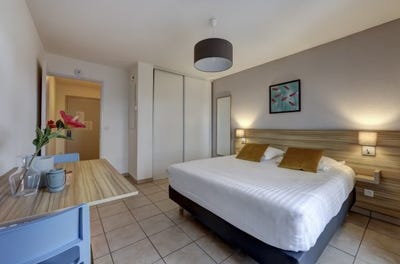/international/fr/divonne-les-bains-rhone-310106936808/