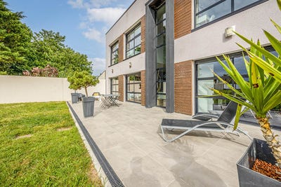 /international/fr/niort-charente-310100105260/