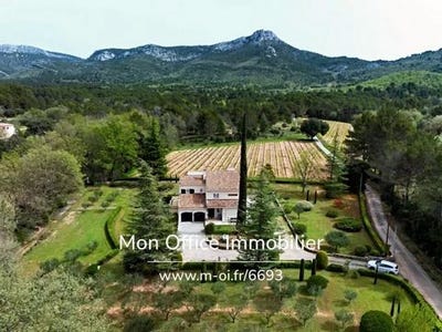 /international/fr/trets-provence-alpes-cote-d-azur-310110341339/