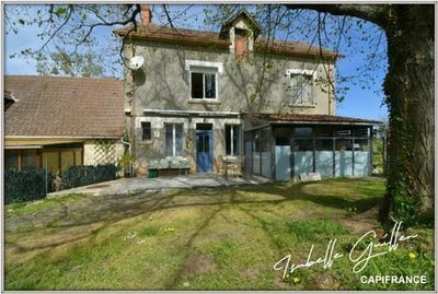 /international/fr/st-christophe-le-chaudry-centre-val-de-loire-310098769537/