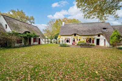 /international/fr/saint-lyphard-pays-de-la-loire-310104008460/