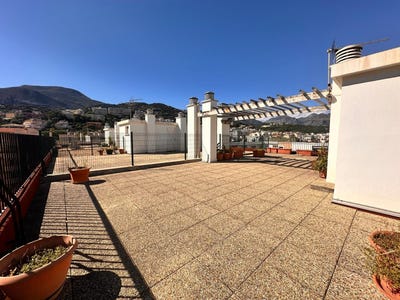 /international/fr/roquebrune-cap-martin-provence-alpes-cote-d-azur-310099416594/