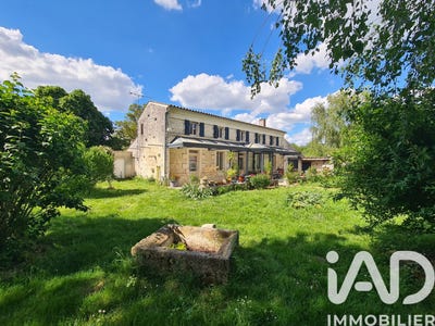 /international/fr/plassay-charente-310107587875/