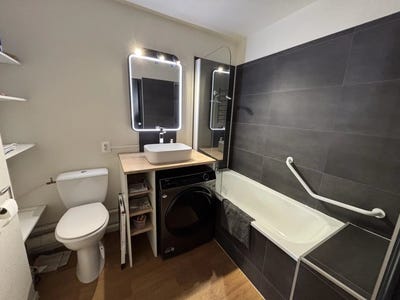 /international/fr/la-chambre-rhone-310098890705/?lang=en