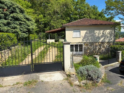 /international/fr/monsempron-libos-aquitaine-310100888955/