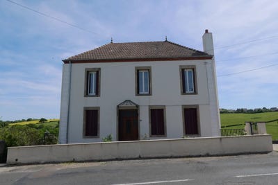/international/fr/le-creusot-burgundy-310107680289/