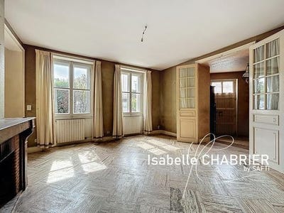 /international/fr/durtal-pays-de-la-loire-310104805741/