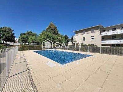 /international/fr/ambares-et-lagrave-aquitaine-310109422318/