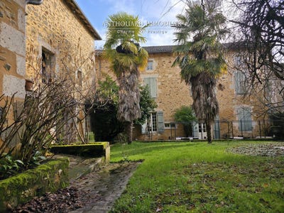/international/fr/nontron-aquitaine-310105774301/