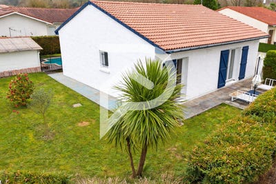 /international/fr/peyrehorade-aquitaine-310106505936/