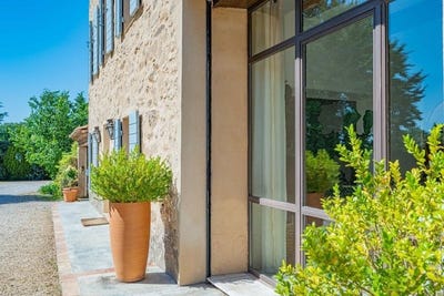 /international/fr/trets-provence-alpes-cote-d-azur-310106627449/