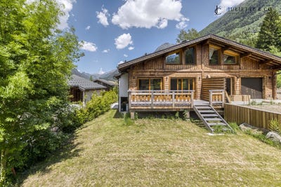/international/fr/chamonix-rhone-310108430846/