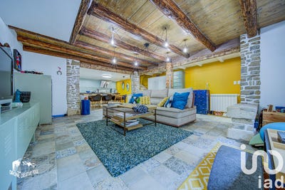 /international/fr/jouy-aux-arches-lorraine-310100489043/