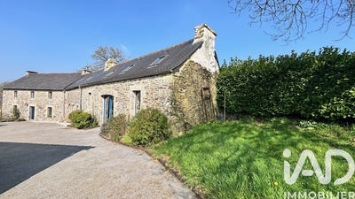 /international/fr/plonevez-du-faou-brittany-310106604183/